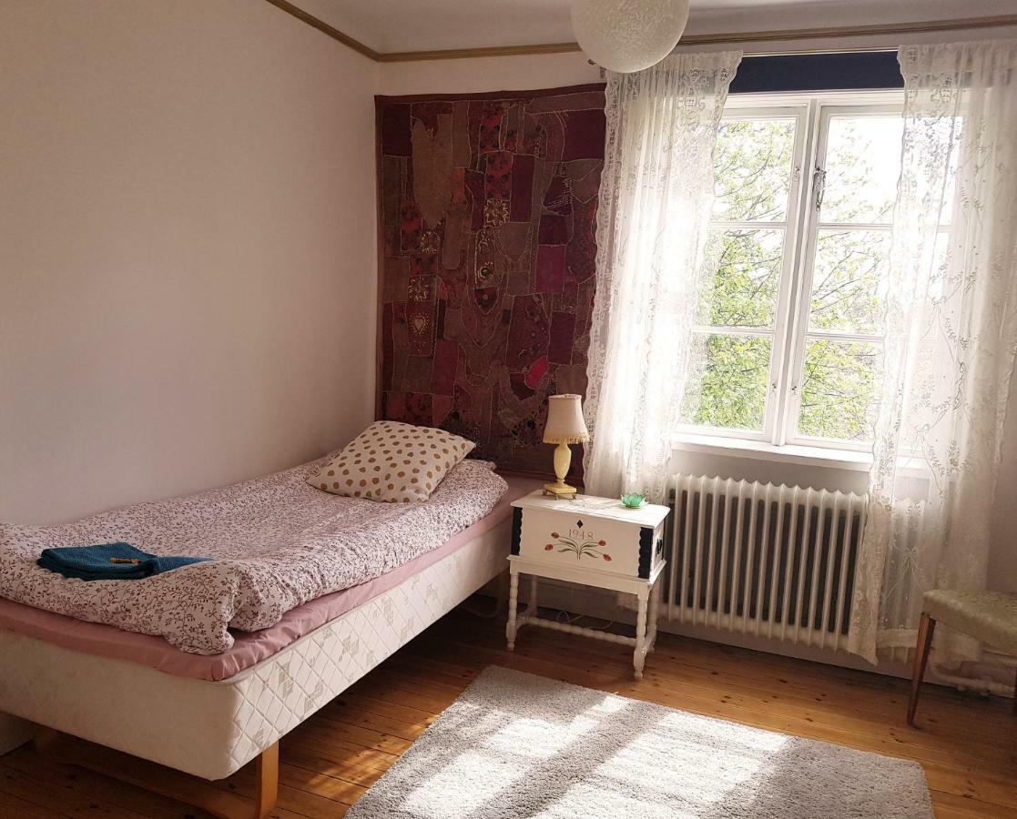 Garpenbergs B&B, Bnb Экстерьер фото