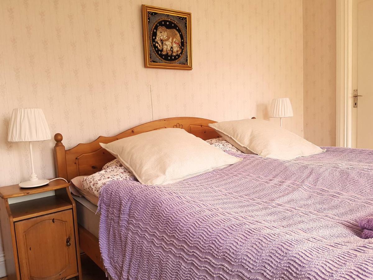 Garpenbergs B&B, Bnb Экстерьер фото