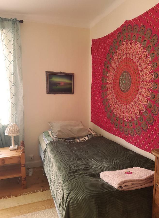 Garpenbergs B&B, Bnb Экстерьер фото